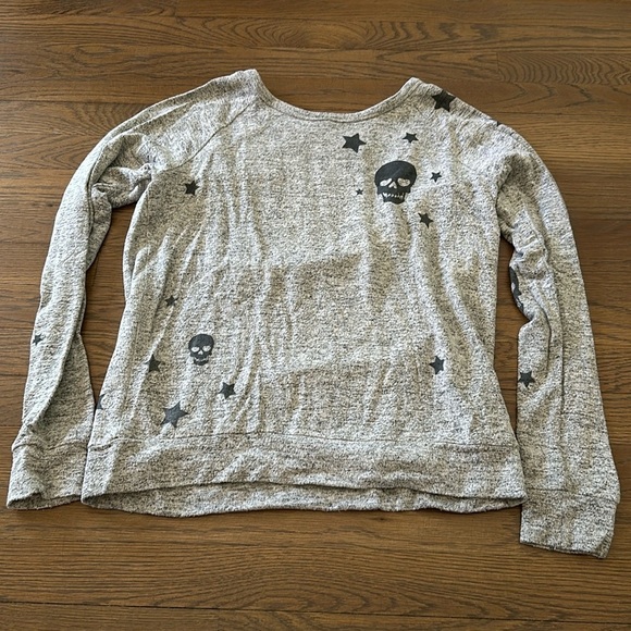 P.J. Salvage Women’s Skull Star Long Sleeve - Size XS